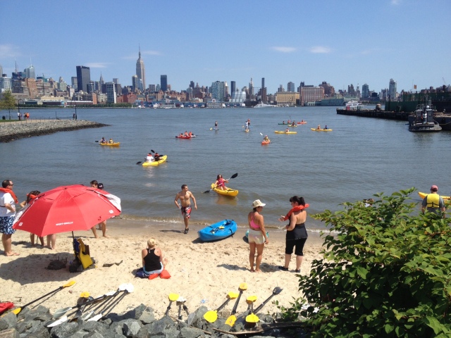 Free Kayaking & Paddle Boarding in Hoboken! (we didn't last long)